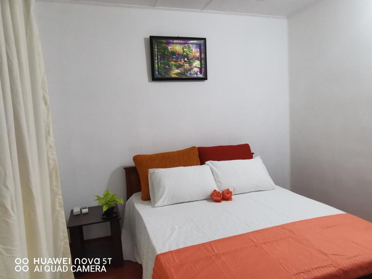Bee Cottage Negombo Exterior foto